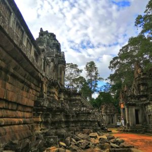 Angkor Wat mix temples photo tour Private [views from the top – guided tour] Ta Keo temple