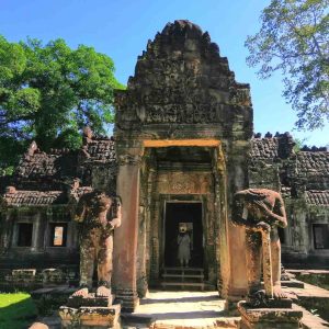 Banteay Srei temple tour Semi-Private Guided Tour at Preah Khan Temple