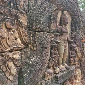 1-day Angkor Wat GRAND LOOP Private tour Highlights at Ta Som and detail 1