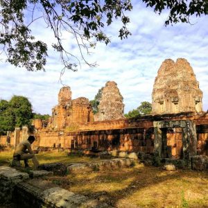 1-day Angkor Wat GRAND LOOP Private tour with air-con minivan [with the famous Banteay Srei temple] another view at East Mebon