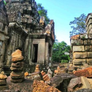 1-day Angkor Wat SMALL LOOP Private tour at Ta Keo with private guide