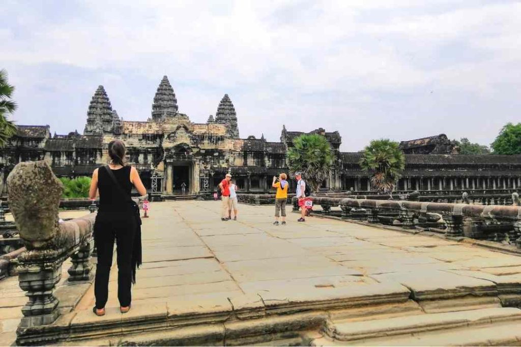 Angkor Wat, Code of Conduct