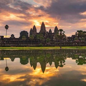Angkor Wat Sunrise private tour - Take a private tour of the sunrise over Angkor Wat, the most well-known temple in all of Angkor. The most breathtaking and famous sunrise over Angkor Wat will occur within a few hours.