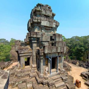 Ta Keo Temple tour on the 3 Days in Siem Reap Itinerary