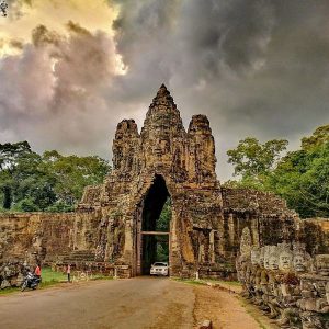 Angkor Wat Tuk Tuk tour - half day tour at the Southern Gate