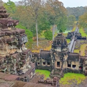 Journey to the Heart of Angkor Thom with astonishing views