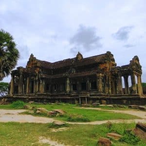 Angkor Wat and Angkor Thom tour – A complete Private full day tour including a soft lunch