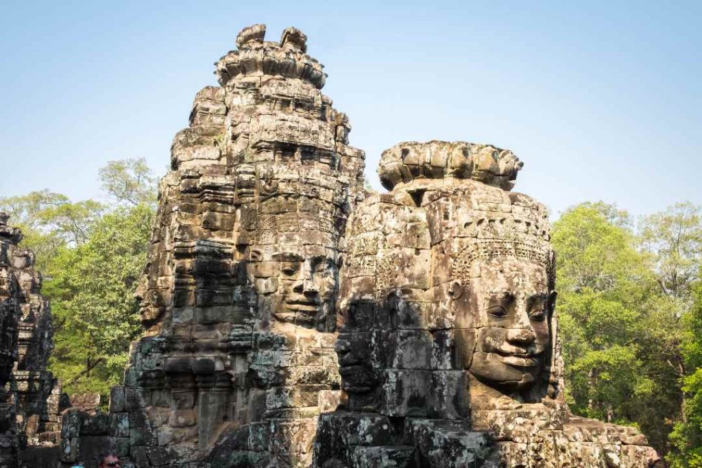 Unraveling the Historical Significance of Angkor Thom A Deep Dive into Baphuon and Bayon Temples