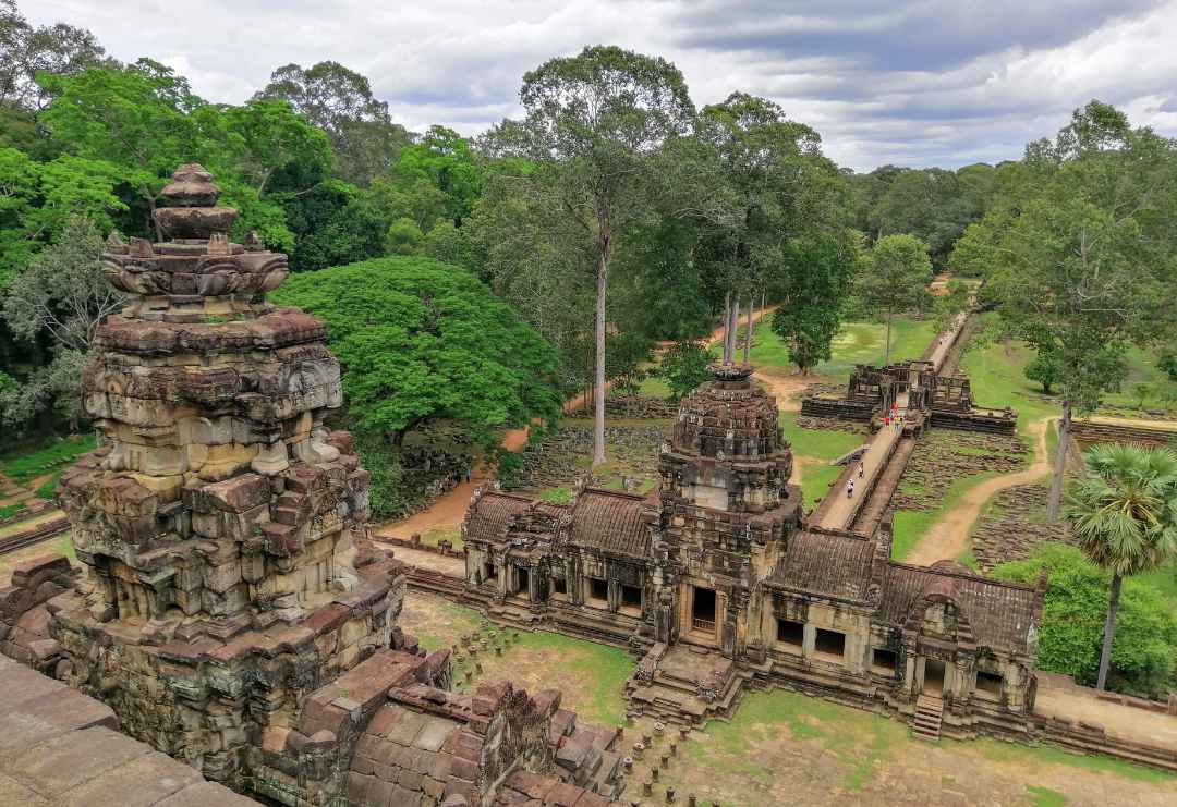 Architectural Marvels of Baphuon Temple