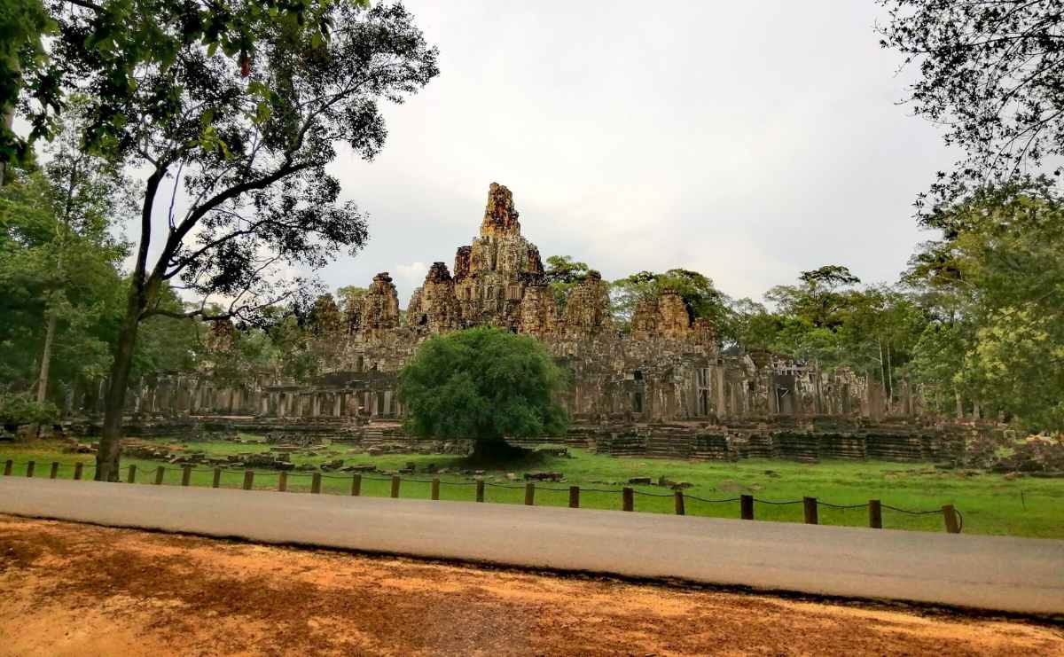 Explore Siem Reap's Mysteries for Under $38 Per Day