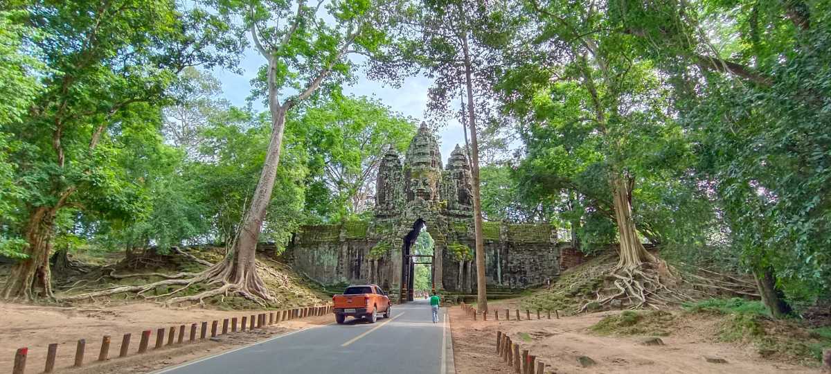 Exploring the Scenic Splendor of the North Gate