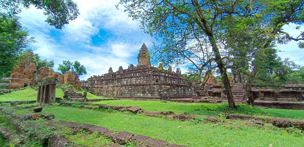 Crafting Memories with Bakong Temples' Opening Time