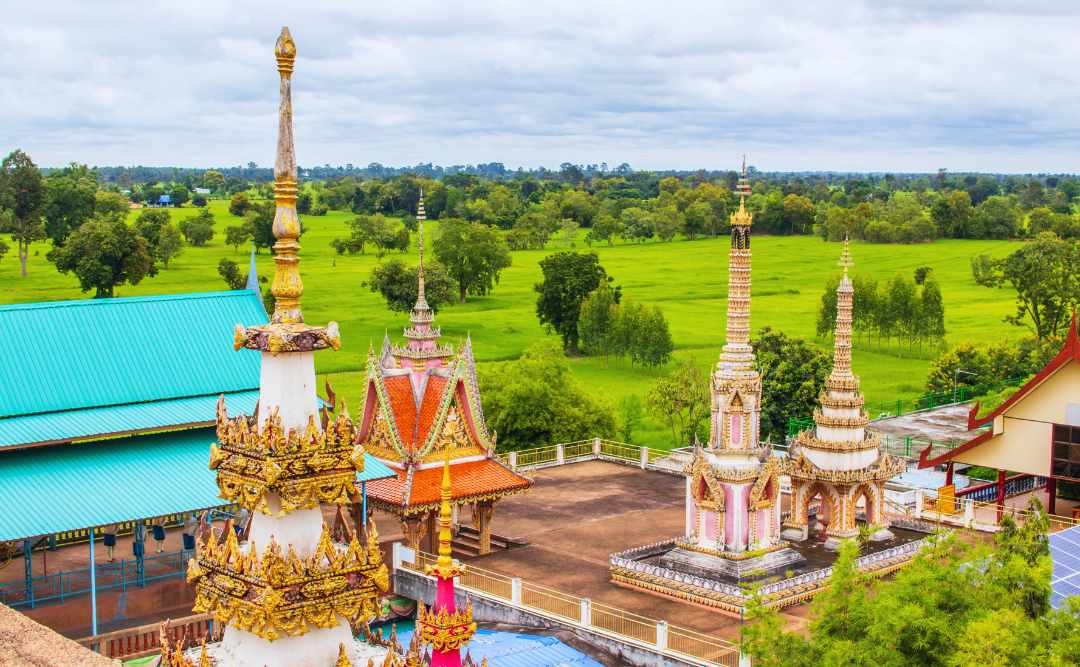 How to get from Siem Reap to Si Sa Ket (Sisaket) - The Complete Guide to Traveling from Siem Reap to Sisaket