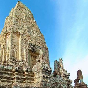 Siem Reap Angkor Wat Tour - Pre Rup Discovery on the top