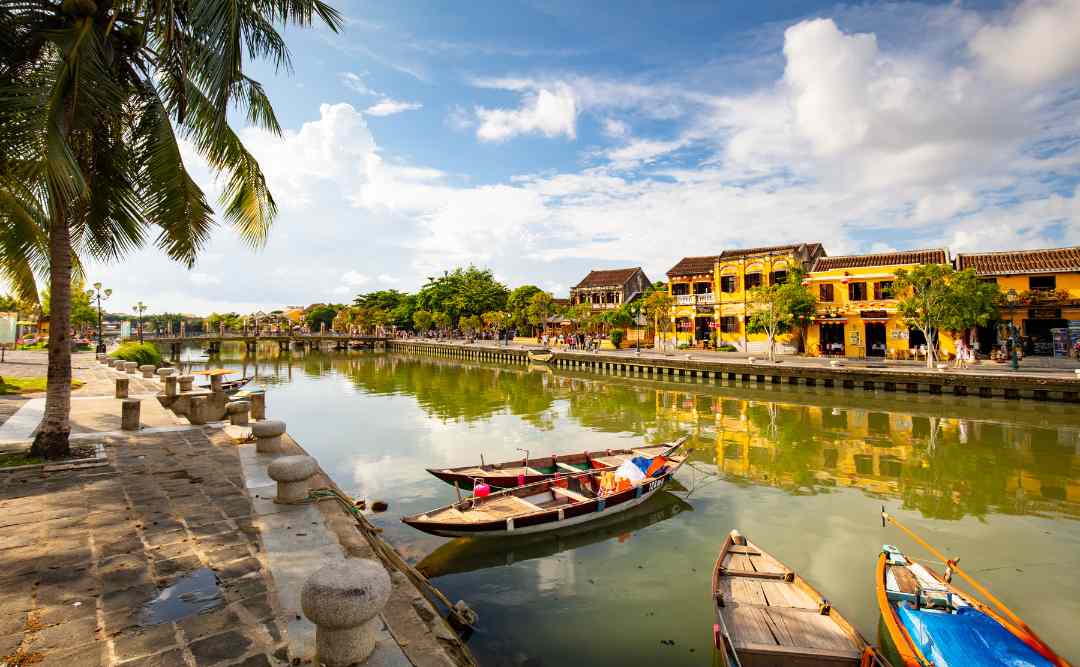 Siem Reap to Vietnam flights