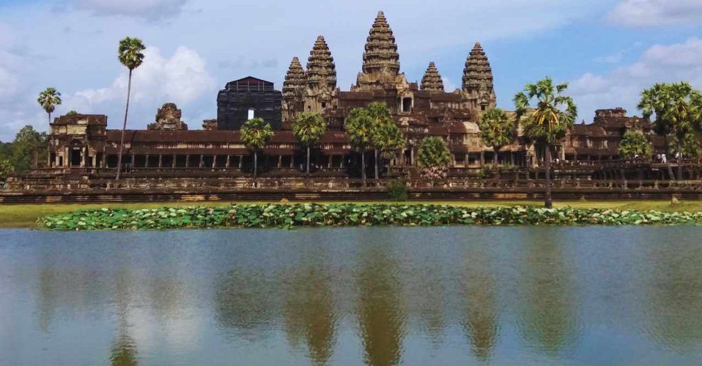 AngkorInLove for Couples – The Best Angkor Tour for Couples