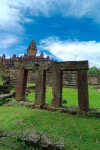 The Ultimate Siem Reap Adventure Tour . To Explore Prasat Bakong Temple