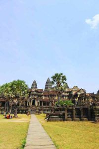 The Ultimate Siem Reap Adventure Tour entering Angkor Wat