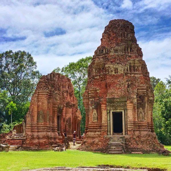 1 Day Angkor Wat to Siem Reap Floating Village