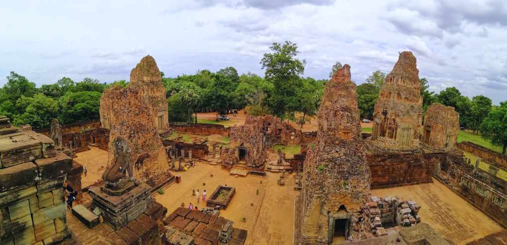 Ta Keo Temple vs Pre Rup Temple - Architectural Styles