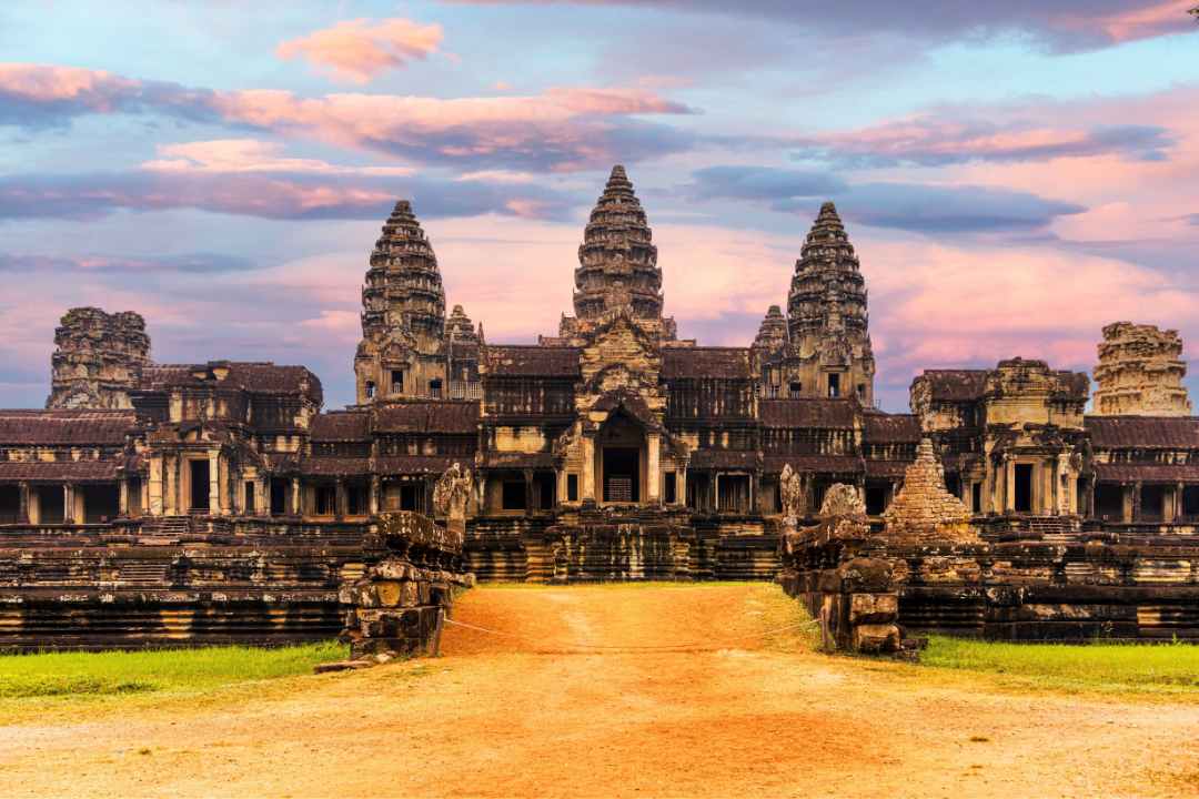 Angkor Wat will Experience the breath-taking Equinox Event on March 21st, 2024
