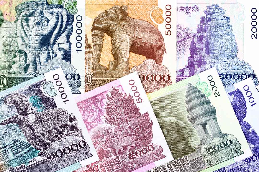 The Dual Currency System - A Traveler's Guide to Using U.S. Dollars in Cambodia