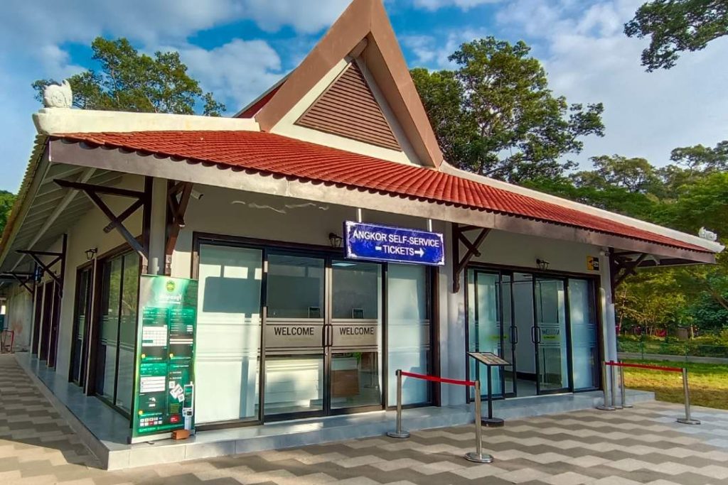 Keep in mind that the same Angkor Ticket Machines are now installed also before the entrance to Angkor Wat