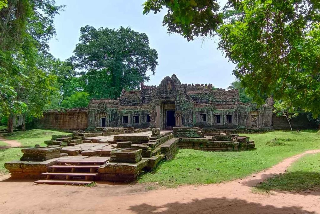 Siem Reap Through the Seasons - Month-by-Month Guide - July - Green Landscapes and Empty Temples