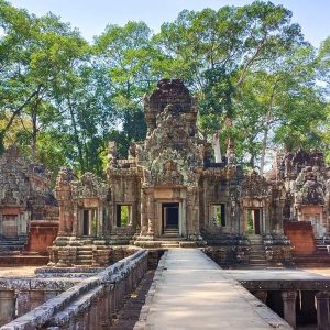 A restored beauty along the Angkor Wat Small Circuit Tour, Chau Say Tevoda blends grace and symmetry