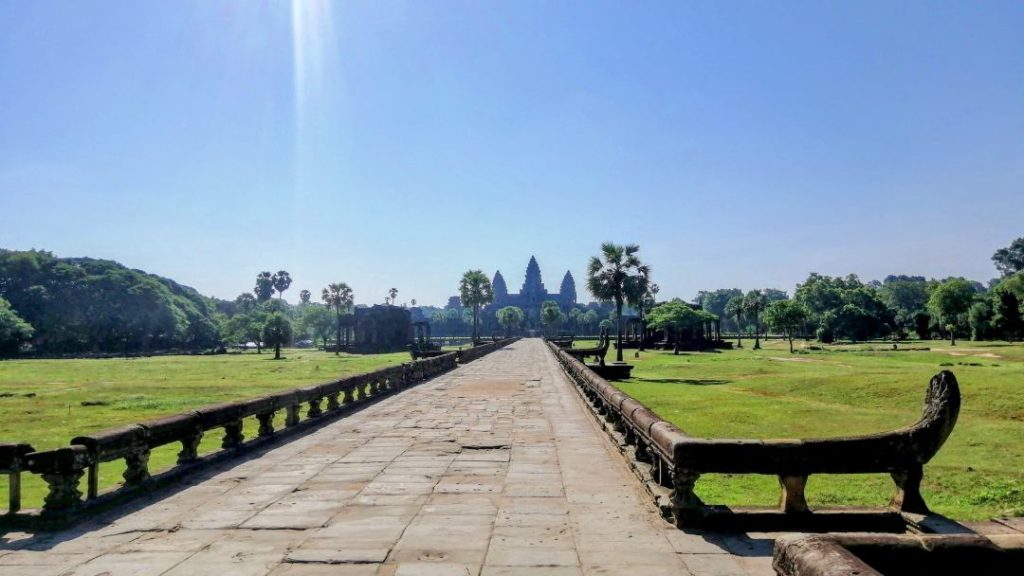 Exclusive Angkor Wat Tour Experience (Two-Day Complete Package)