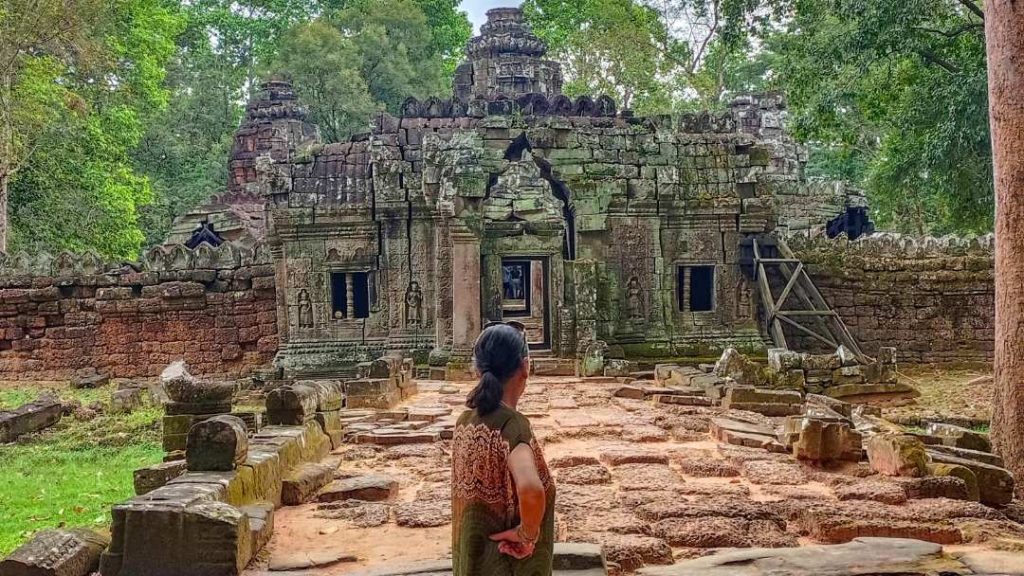 The early Angkor Wat tour nobody warns you about (plus 4 fixes that involve sleep) - The top Angkor Wat early morning pickup alternatives