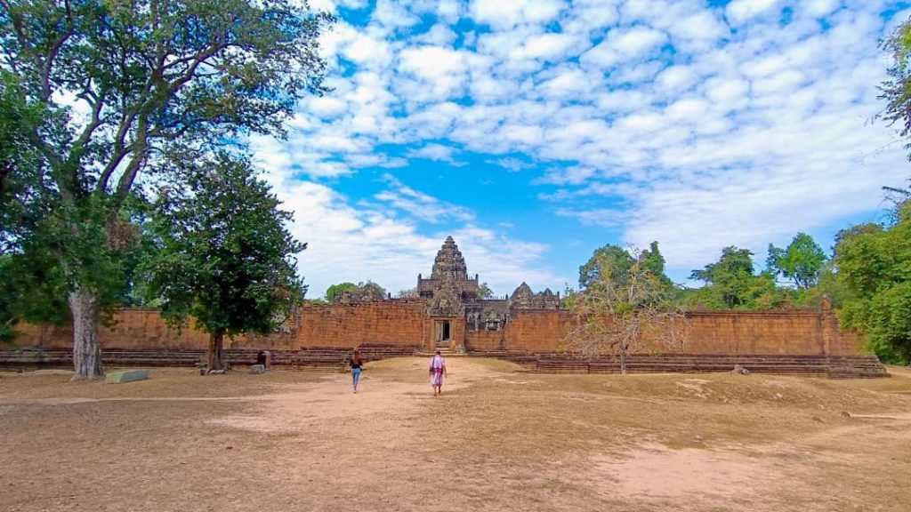 Banteay Samre - The Temple That Time (And Tourists) Forgot
