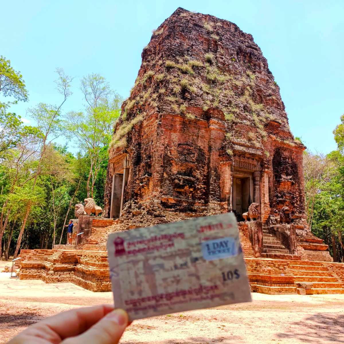 Private Siem Reap to Phnom Penh Taxi Service with Sambor Prei Kuk Ancient Temple Visit
