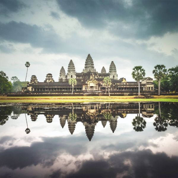 Angkor Wat Sunrise and Sunset Full-Day Tour - Angkor Wat Sunrise Reflections
