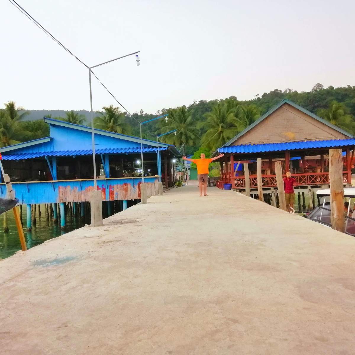 10 days in Cambodia Koh Rong long pier sunrise