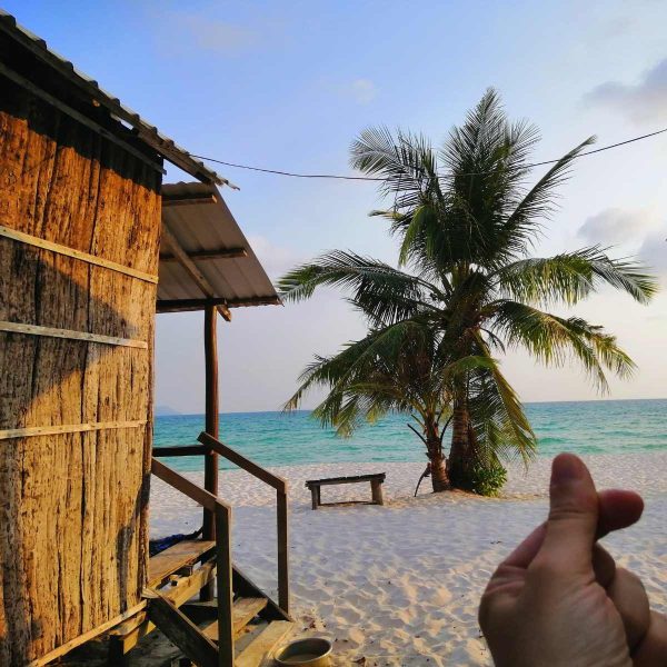 Fully Independent Traveler Package 7 days in Cambodia - Capital and island - Private Cambodia 7-Days 6-Night Package from Phnom Penh to Koh Rong or Koh Rong Sanloem with Private Transfers and Airport Private Transfers (No Hotel)